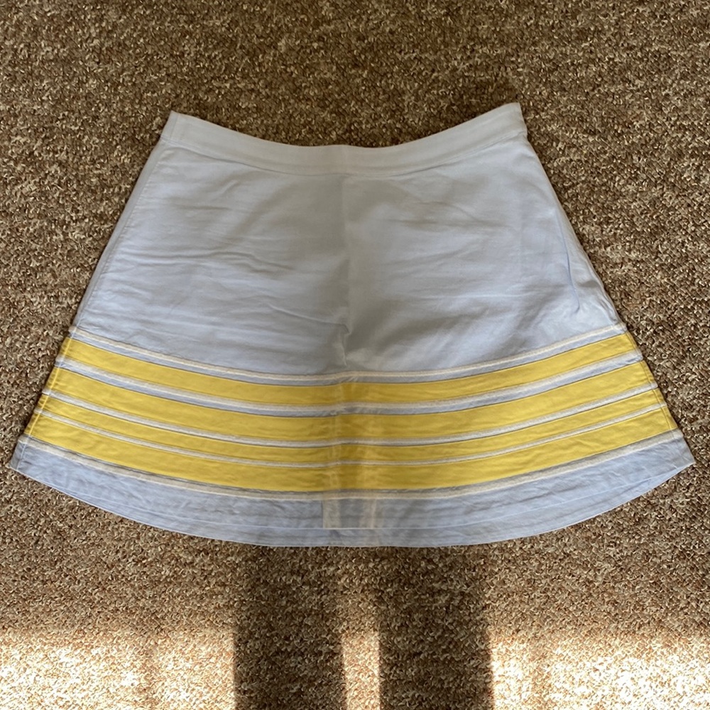 Vineyard Vines circle skirt